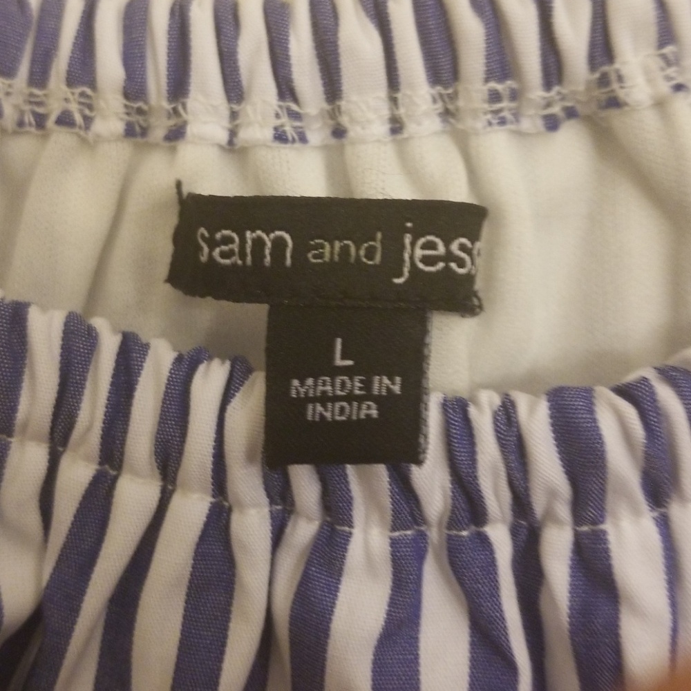 Sam and Jess Off the Shoulder Pearl Shift Dress - Picture 5 of 6